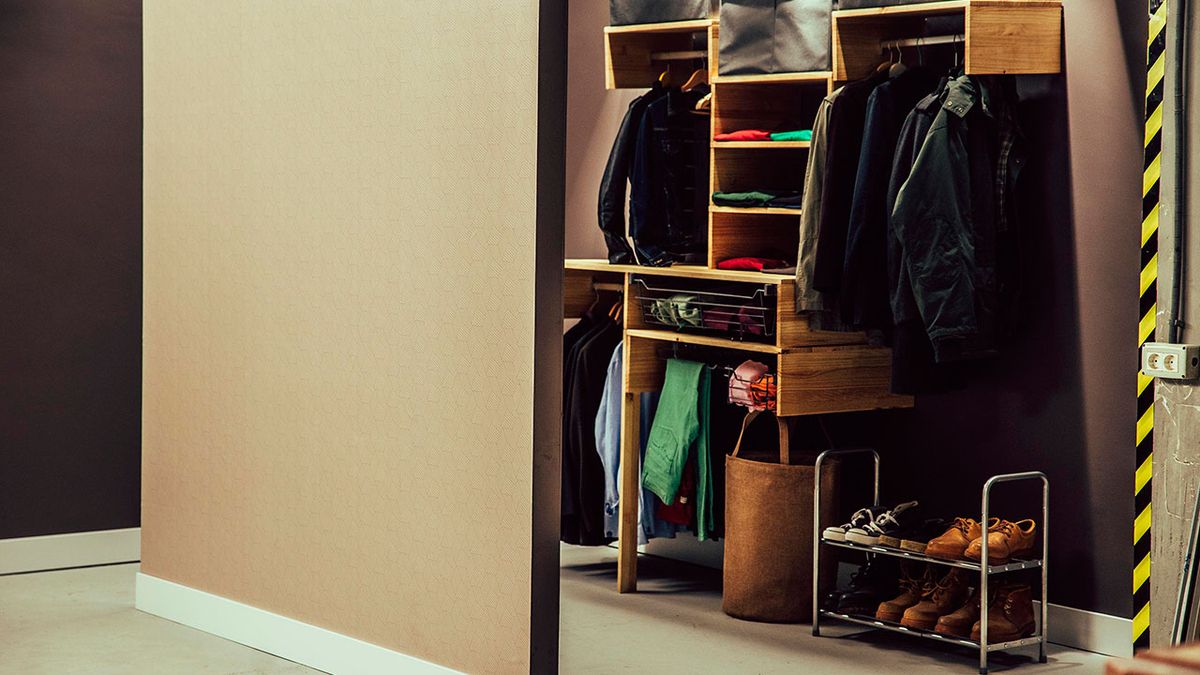 Cómo hacer una falsa pared paso 11