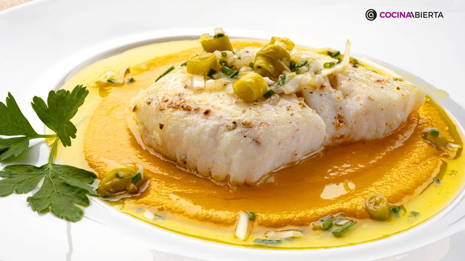 merluza con pure zanahoria