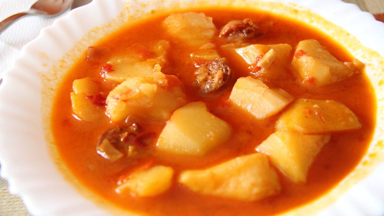 1205 12 patatas guisadas l