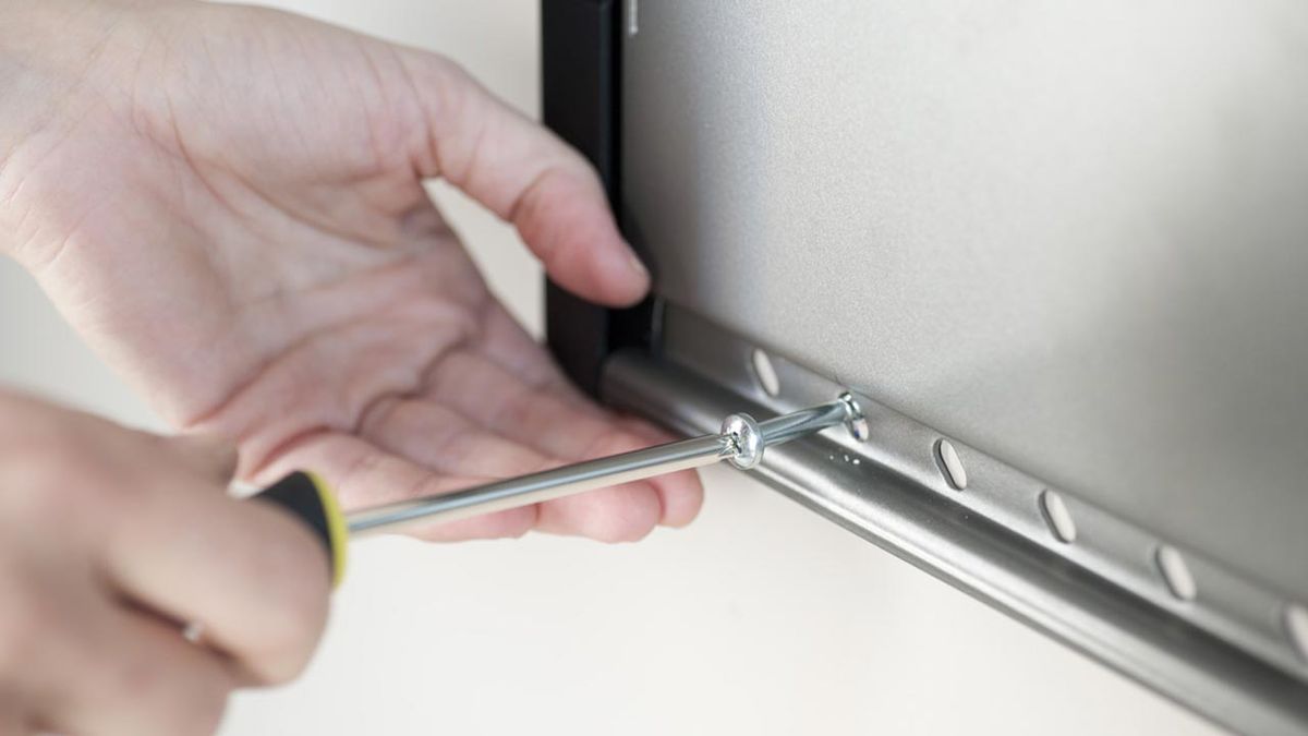 Bricomania 678 Fijar tv pared p4