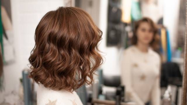 peinados para personas con poco pelo ondas