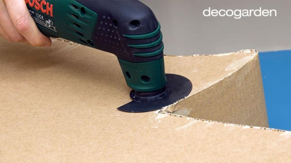 Cortar el sobrante con una herramienta cortadora.