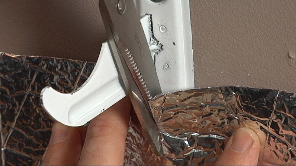 Colocar radiador en la pared paso8