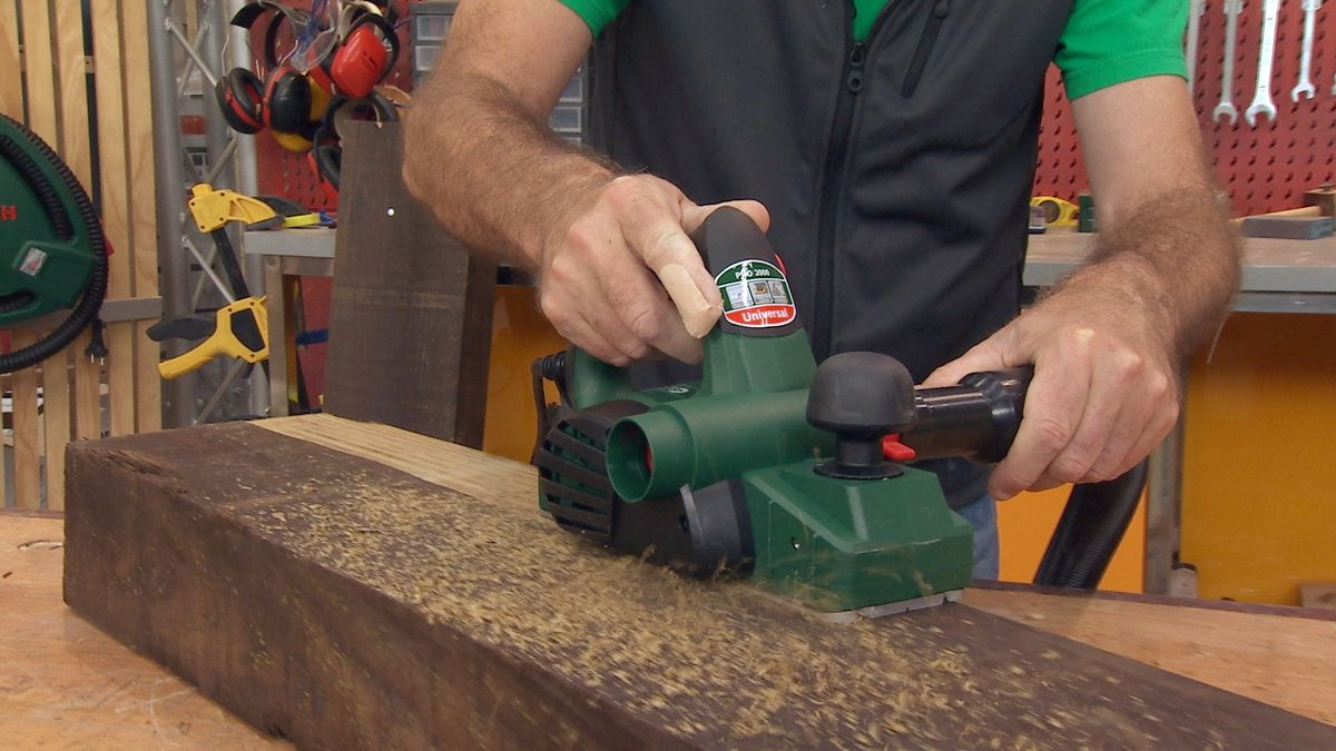 Mesa con traviesas paso 1