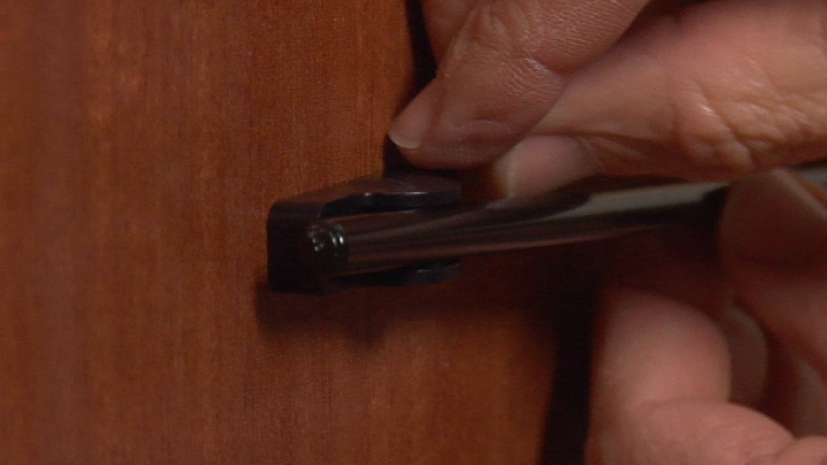 Cierre automático de puerta paso 4