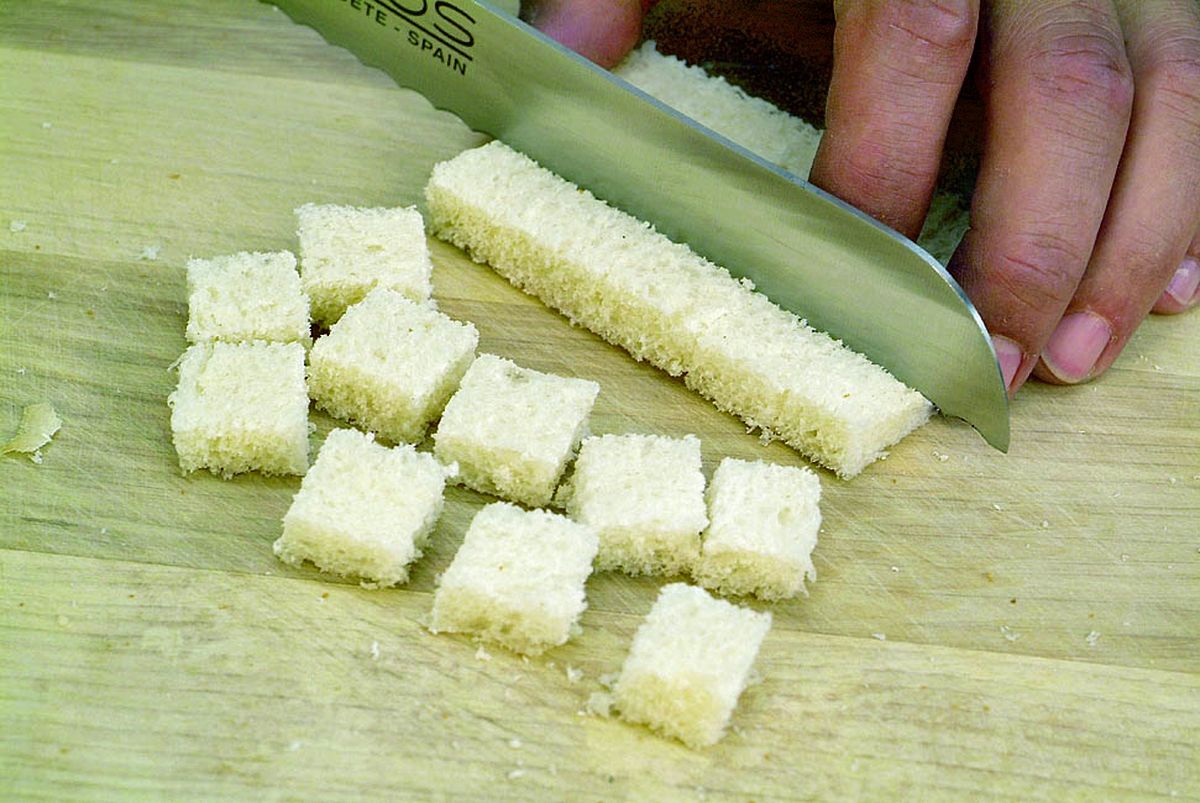 receta picar pan paso8