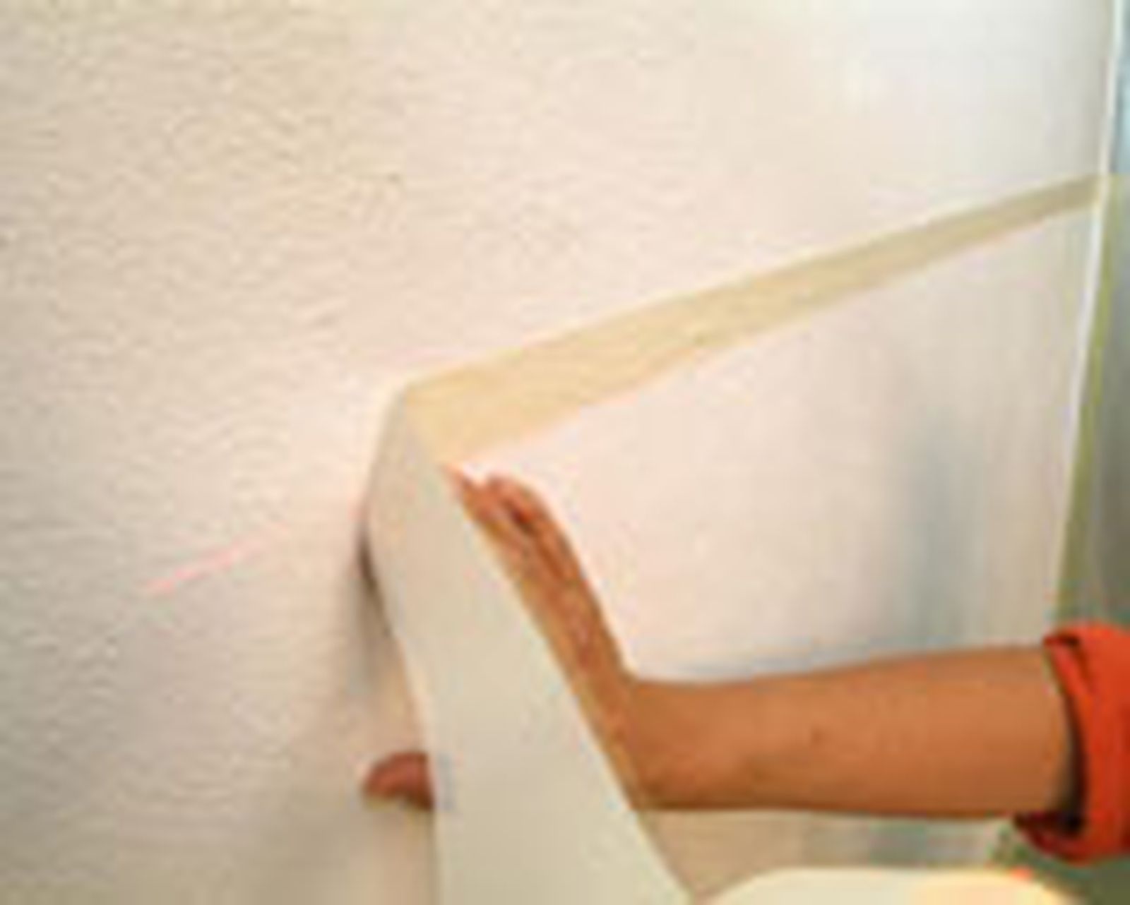 brico 0461 2 pintar friso sotano paso 4