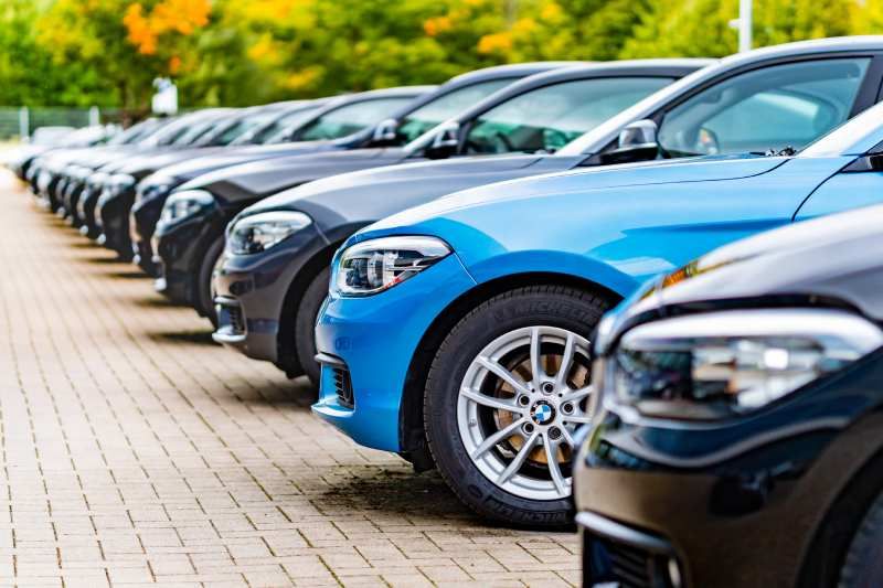 No olvides solicitar el Informe de la DGT antes de comprar un coche de segunda mano.