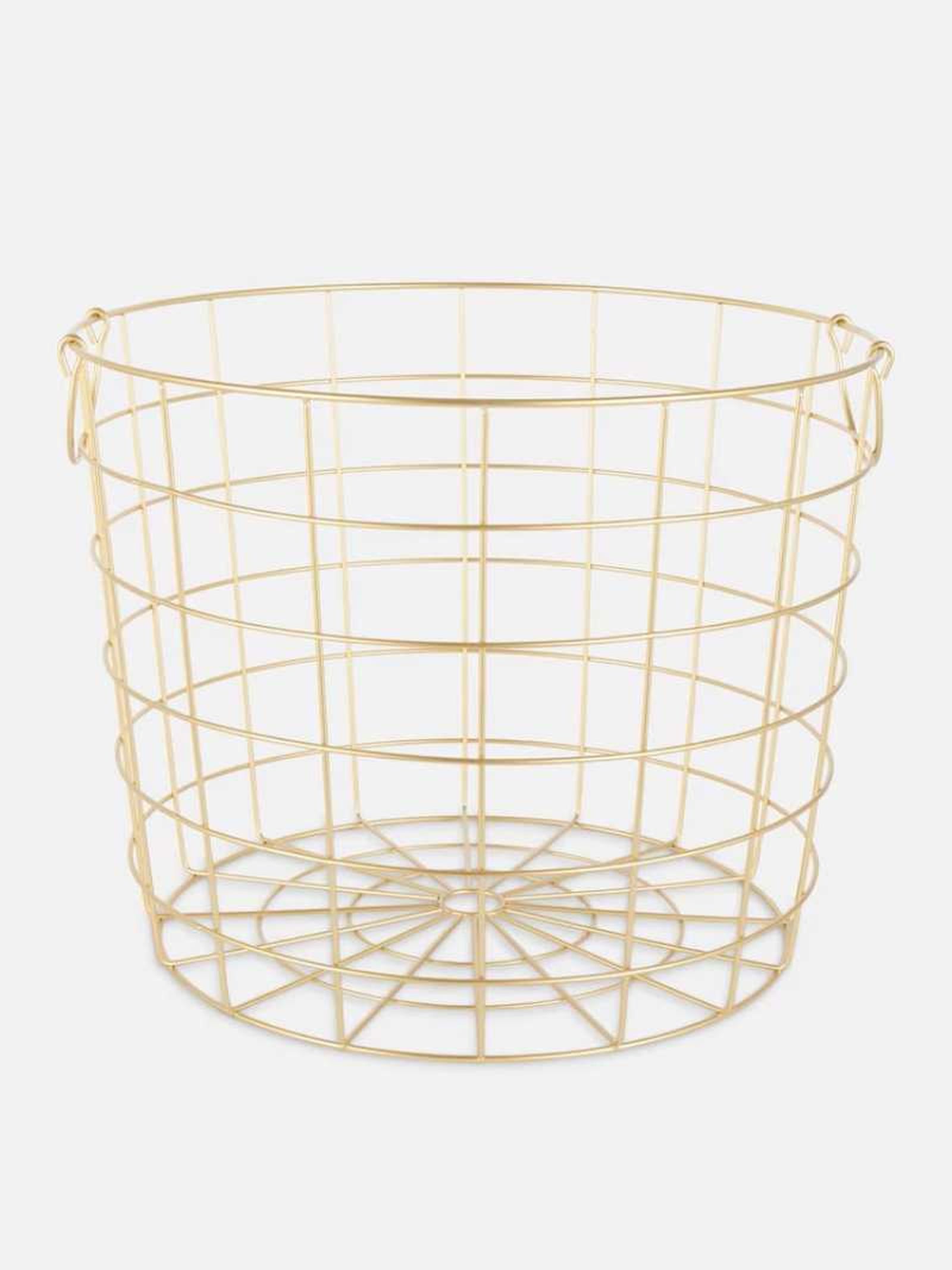 Cesta de alambre.