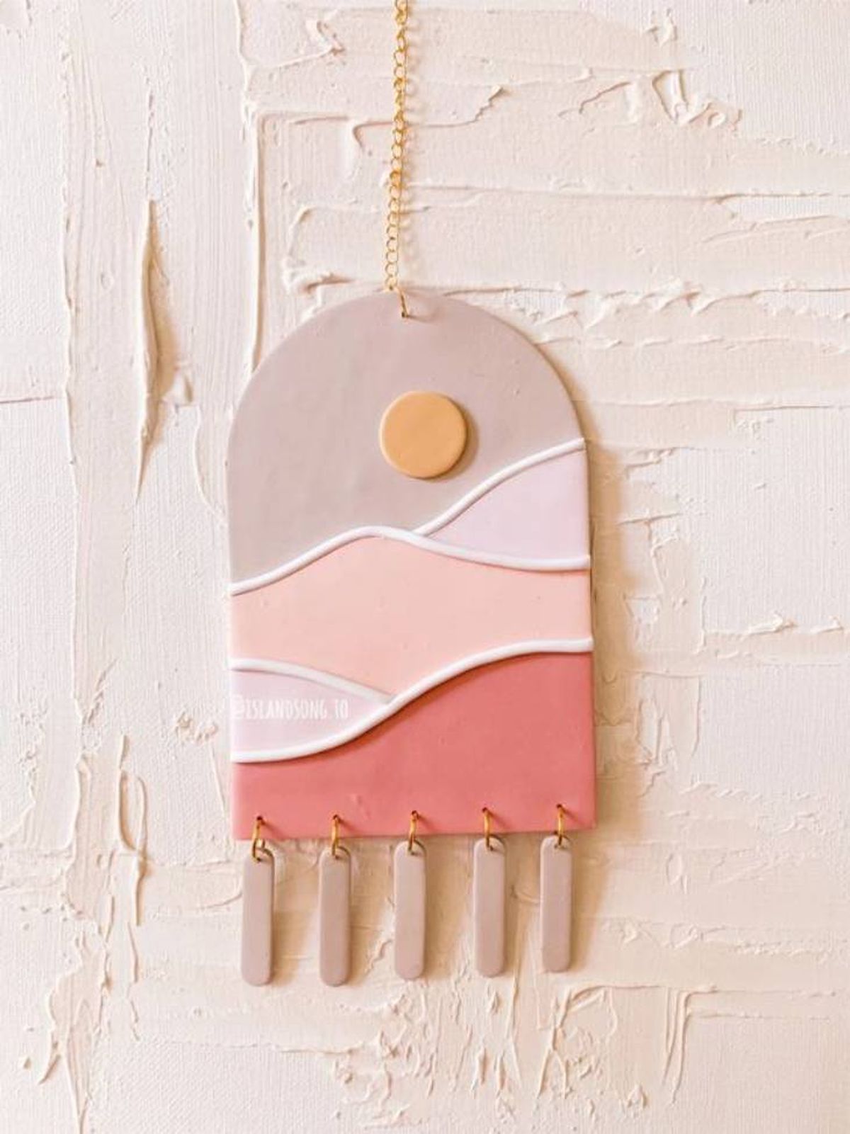 adorno pared arcilla