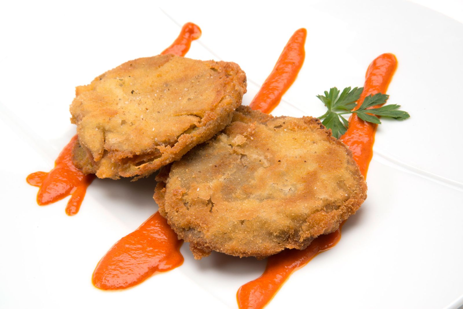 5673 1 San Jacobos de setas, jamon y queso con salsa de piquillos (1058) xl