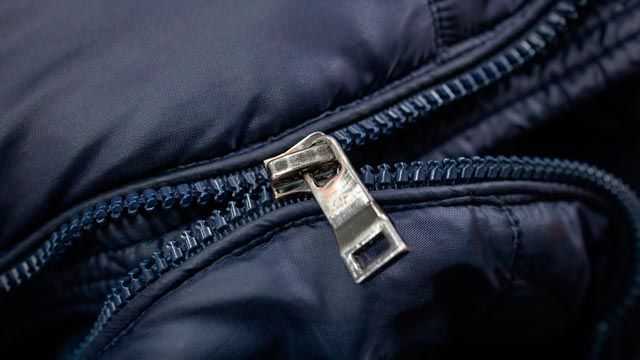 como arreglar una cremallera rota atascada