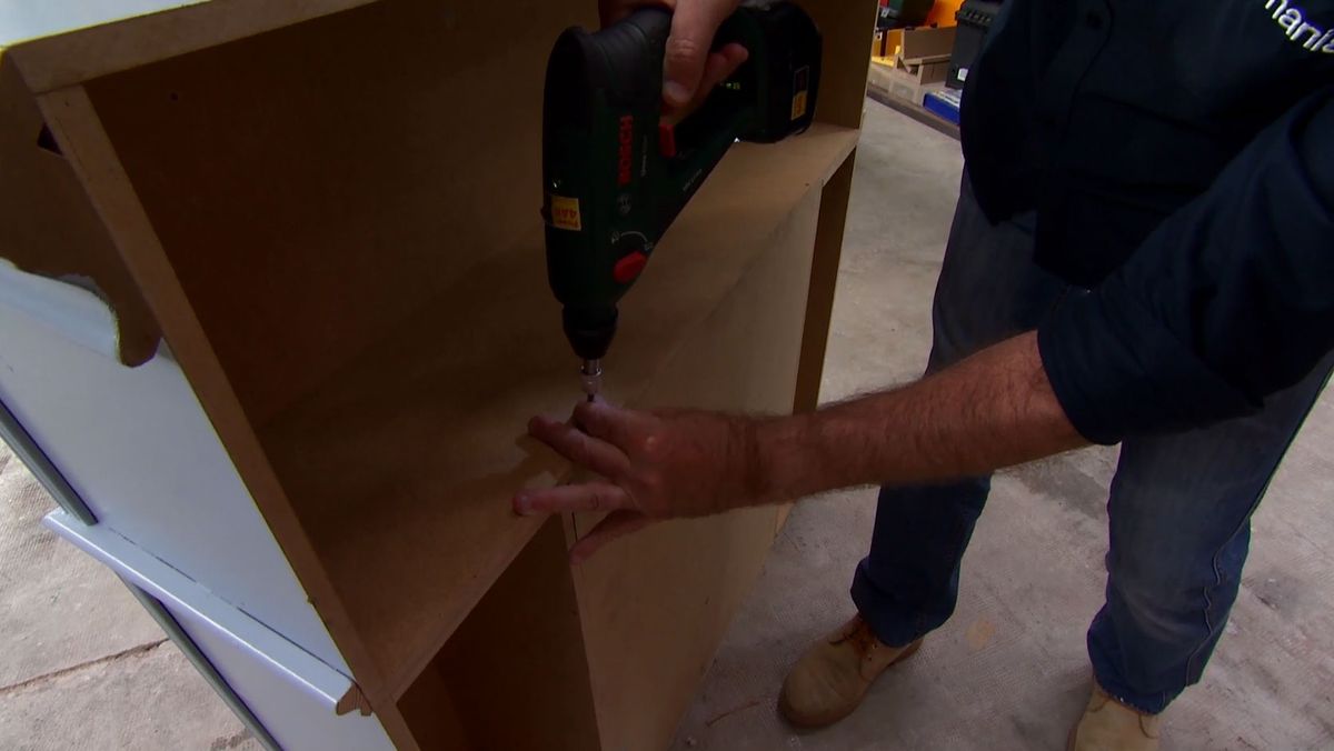 Cómo hacer una chimenea decorativa paso 11