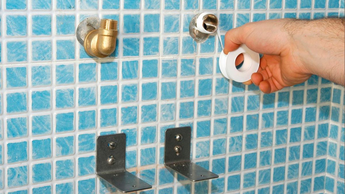 Columna de ducha con mampara paso 7