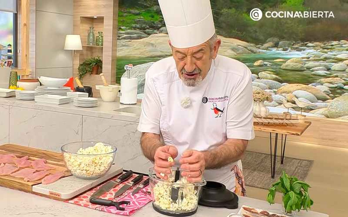 Tritura las palomitas de maíz