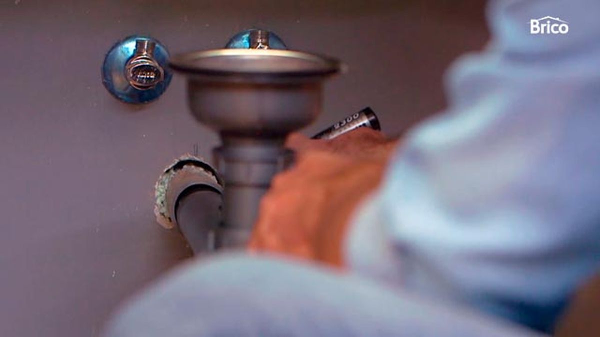 Instalar encimera de cocina de madera paso 10