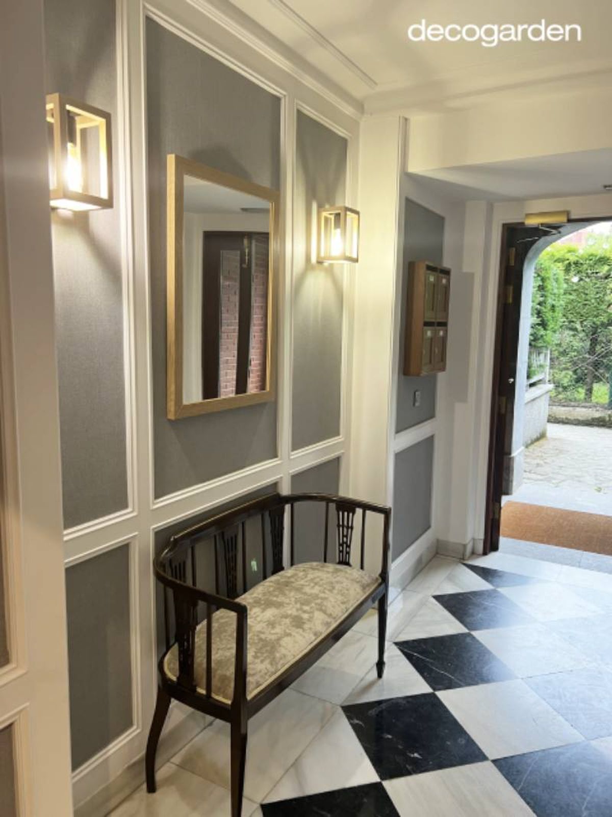 Apliques modernos de madera.