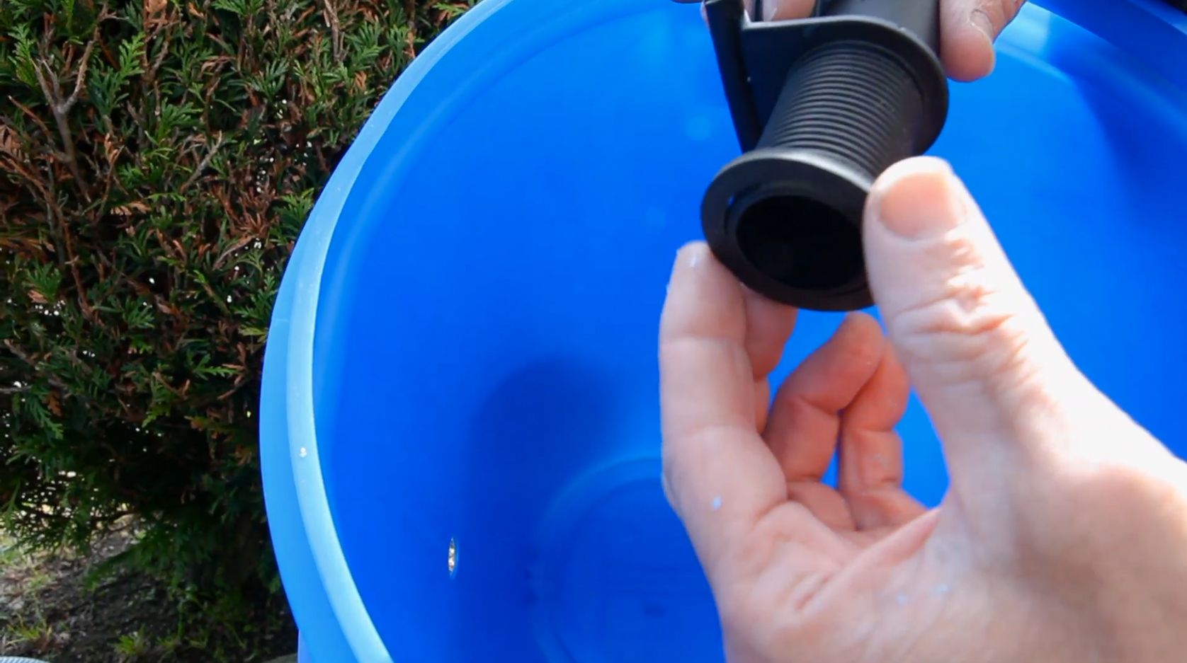 Cómo unir dos bidones de agua paso 5