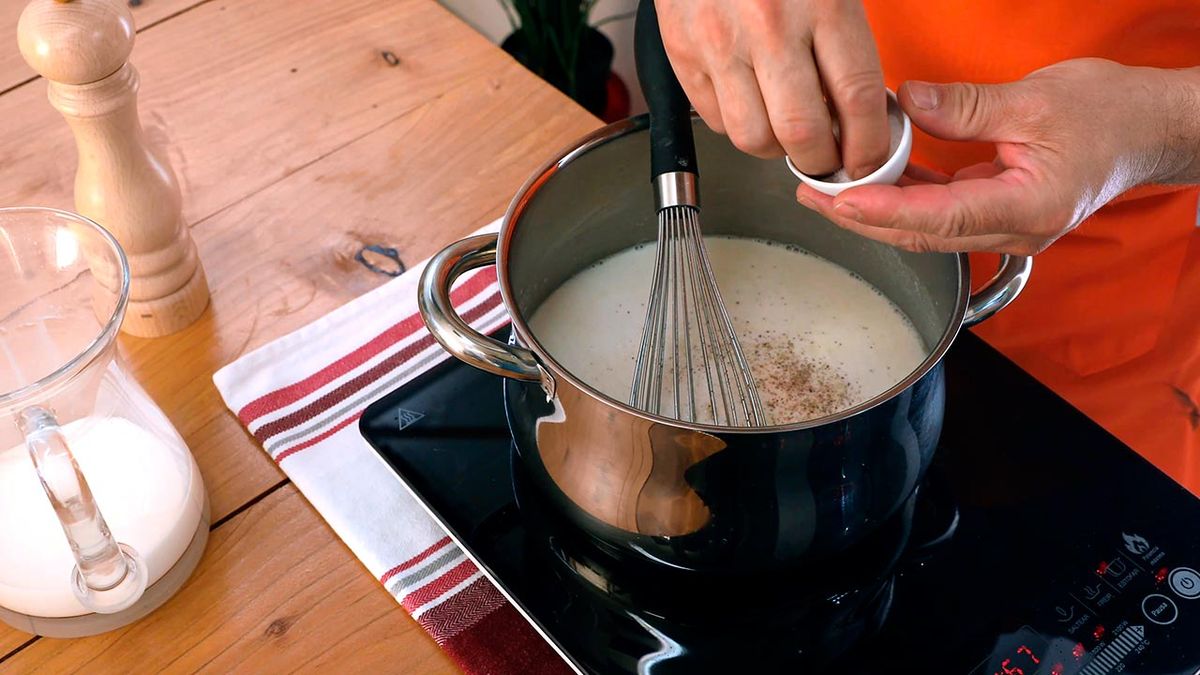 Receta de tigres o mejillones rellenos con bechamel  paso 3