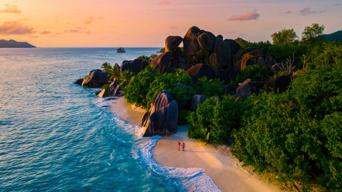 las 6 mejores playas segun chatgpt isla de la digue