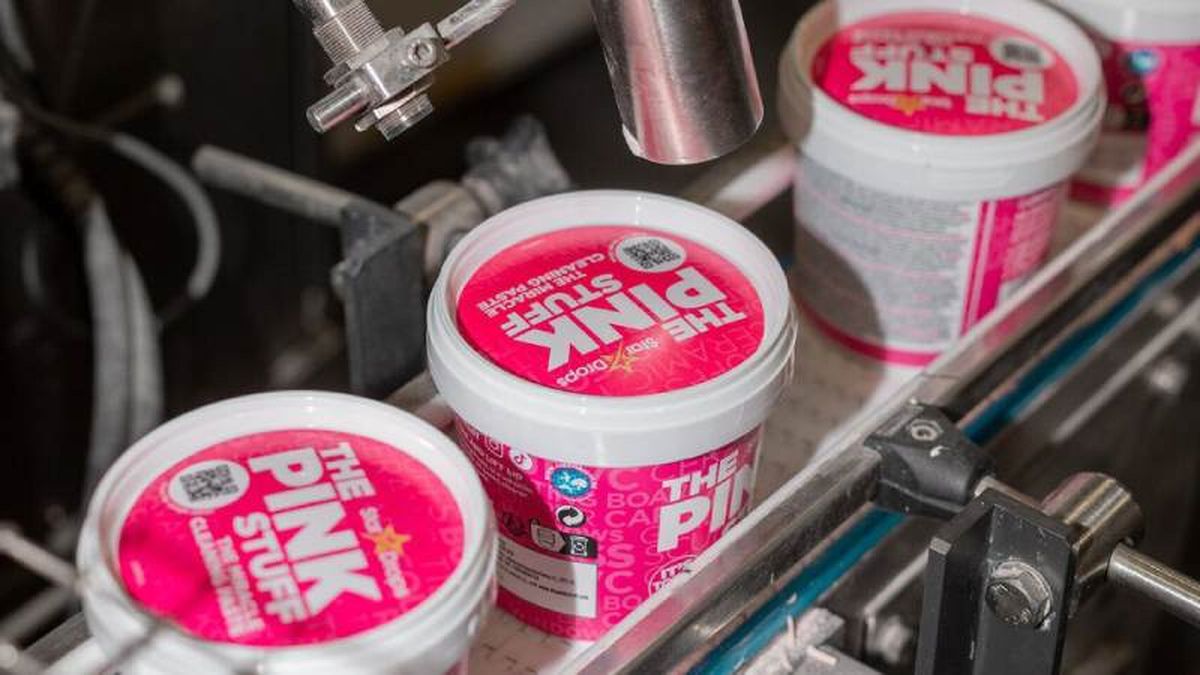 Esta masilla rosa de limpieza se compone de ingredientes naturales / Imagen: Pinterest