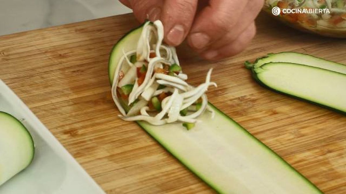 Aguinaga rollitos calabacin gulas paso 4