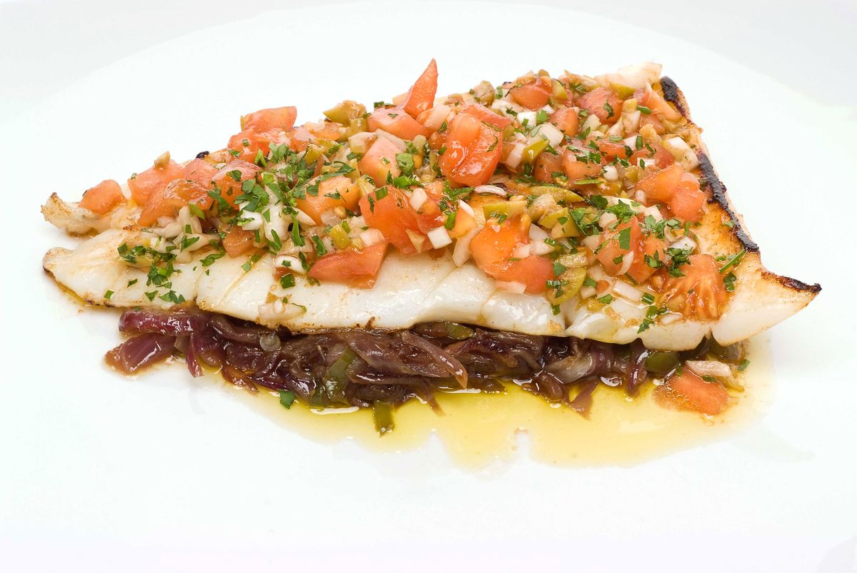 Sepia a la plancha con vinagreta de tomate