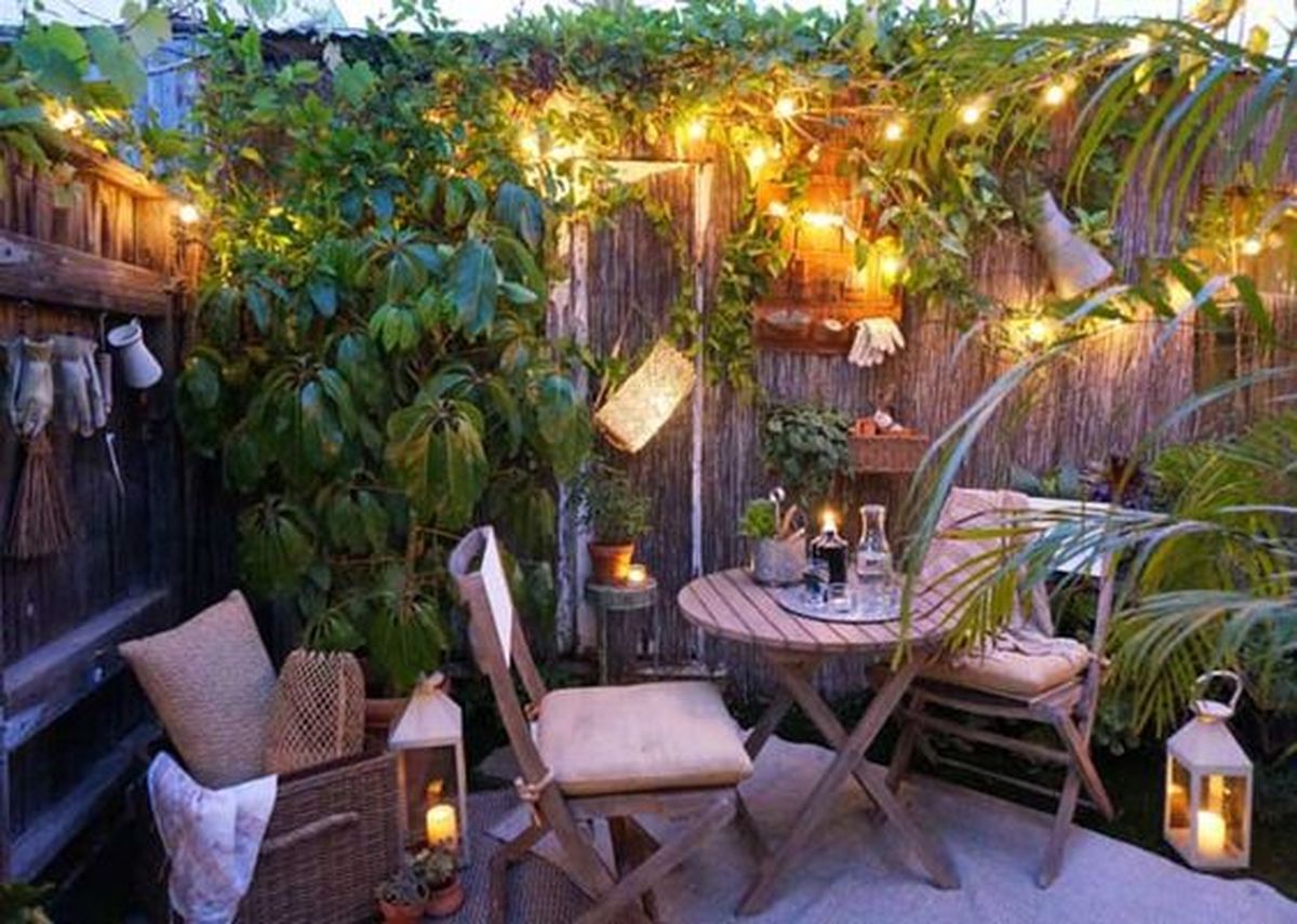 decorar jardin con luces 2