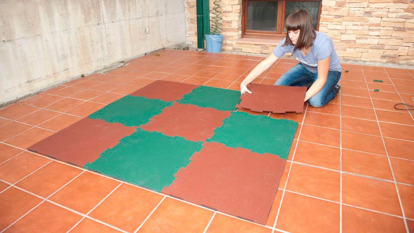 Instalar suelo de caucho paso 7