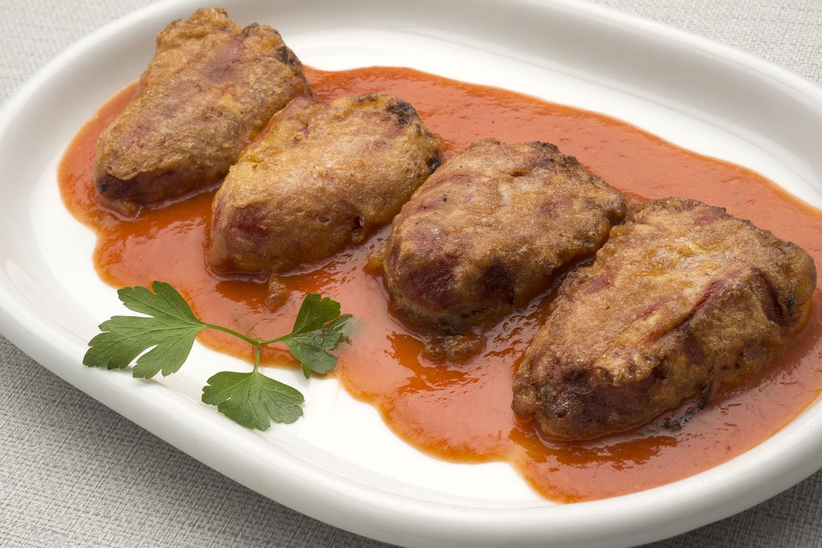 6113 1 Pimientos rellenos de pollo y huevo xl