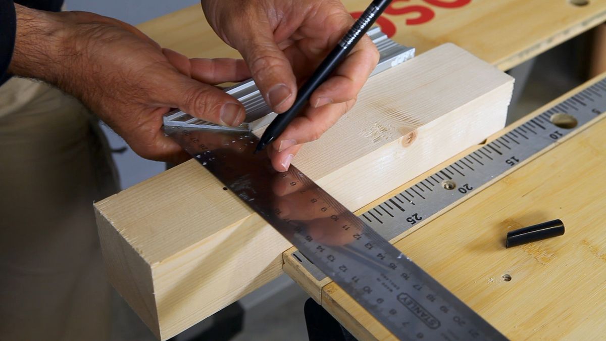 Hacer una mesilla con una cajonera paso 1