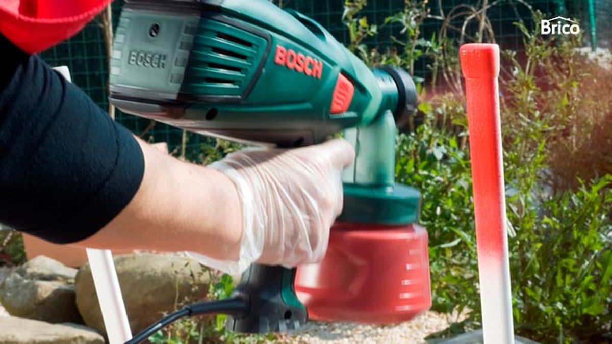 brico 0549 1 pintar silla metalica exterior paso 5