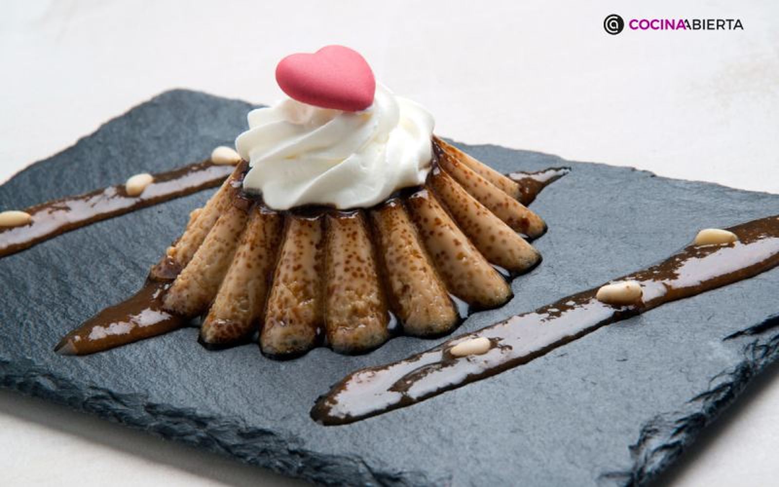 Flan de leche de oveja, una receta de Eva Arguiñano