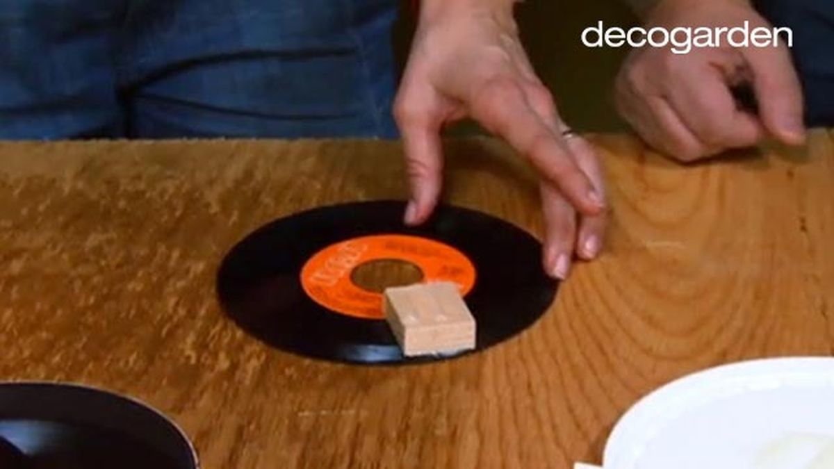 Cómo hacer un perchero con vinilos paso 1