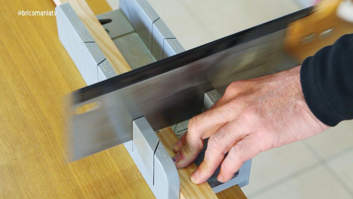 Cómo hacer cuadros de tela paso 3