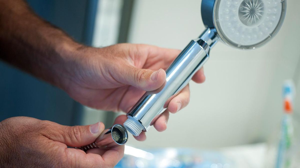 Ducha con luz led paso 3