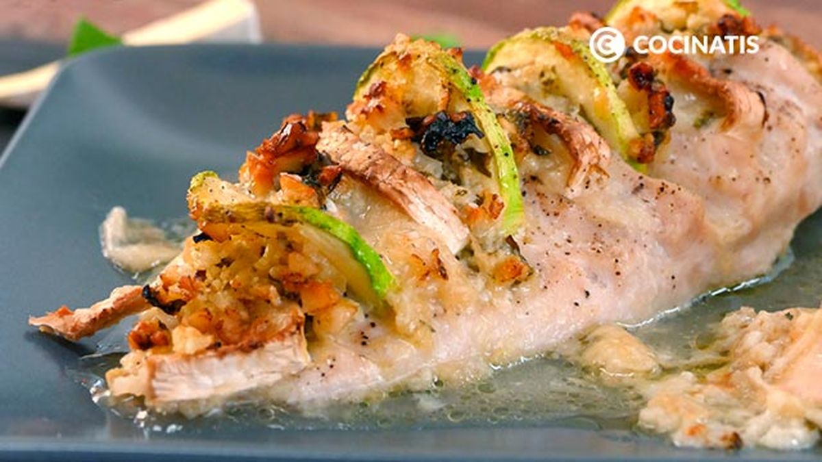 Receta de pechuga de pollo rellena al horno (pechuga Hasselback)  paso 7