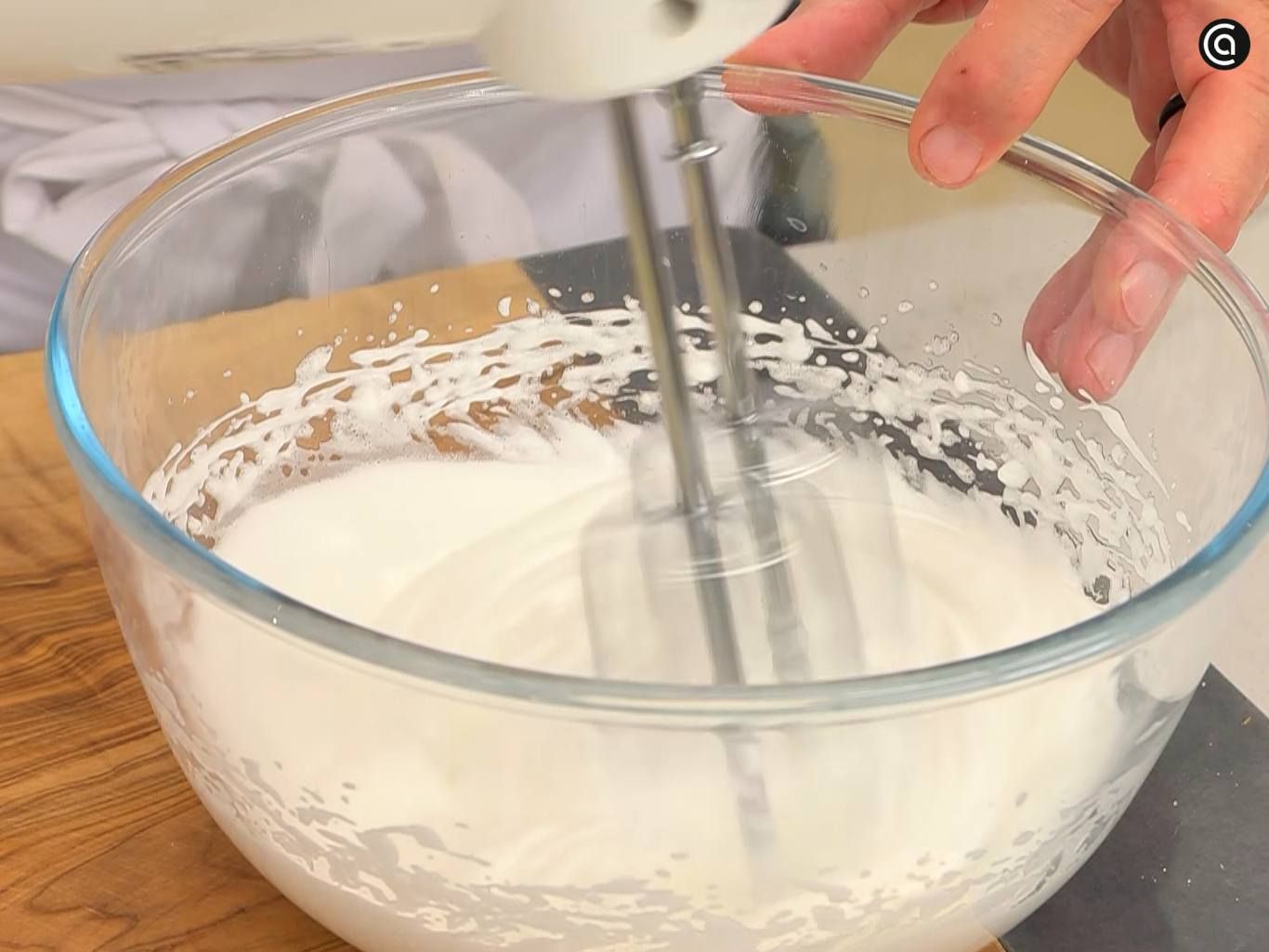 Prepara el merengue