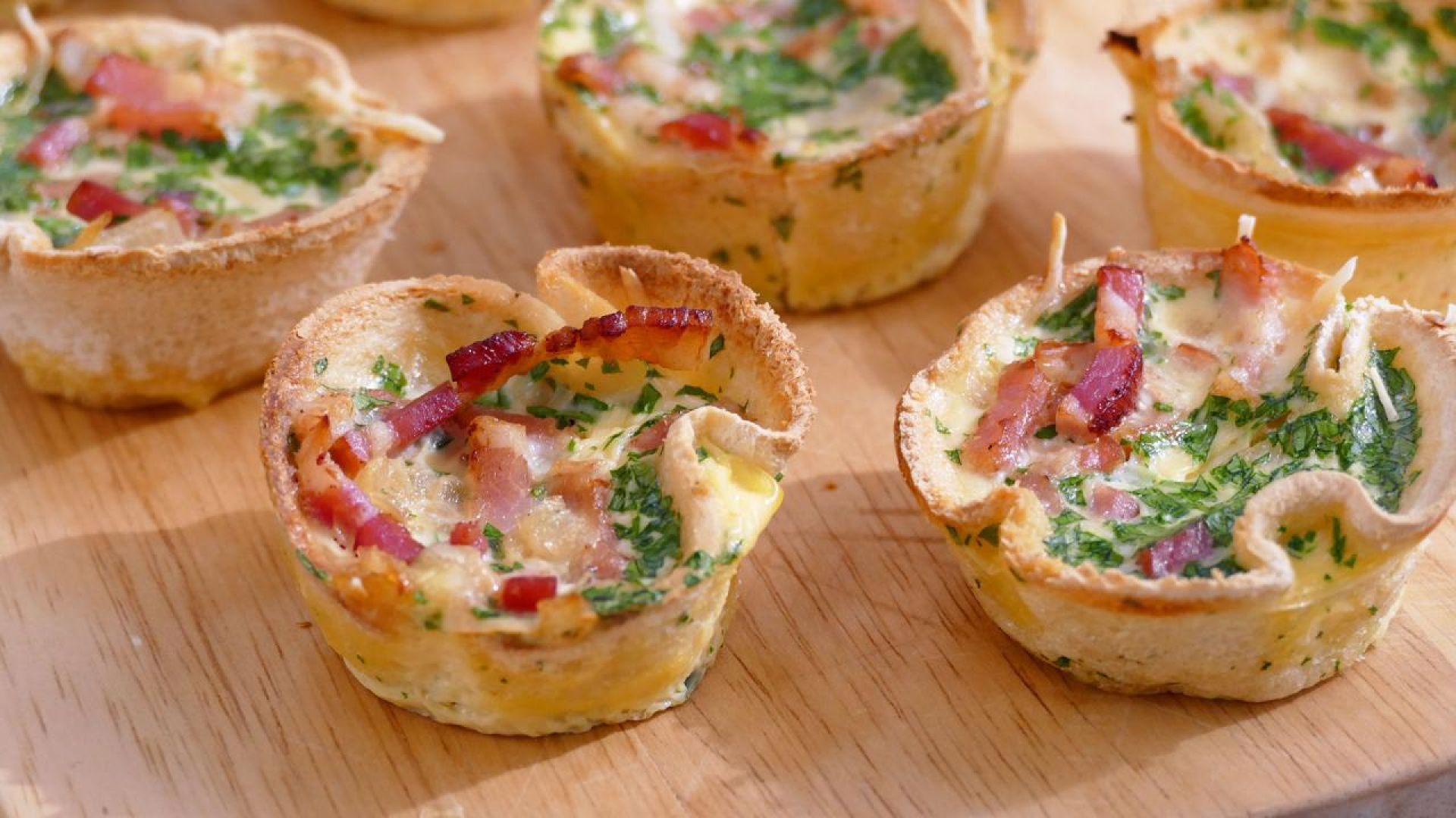 Recetas fáciles con pan de molde  mini quiches de bacon y queso