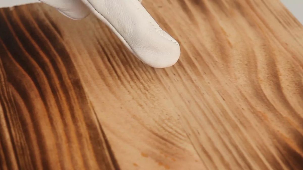 Shou Sugi Ban, la tecnica japonesa para proteger la madera paso 2