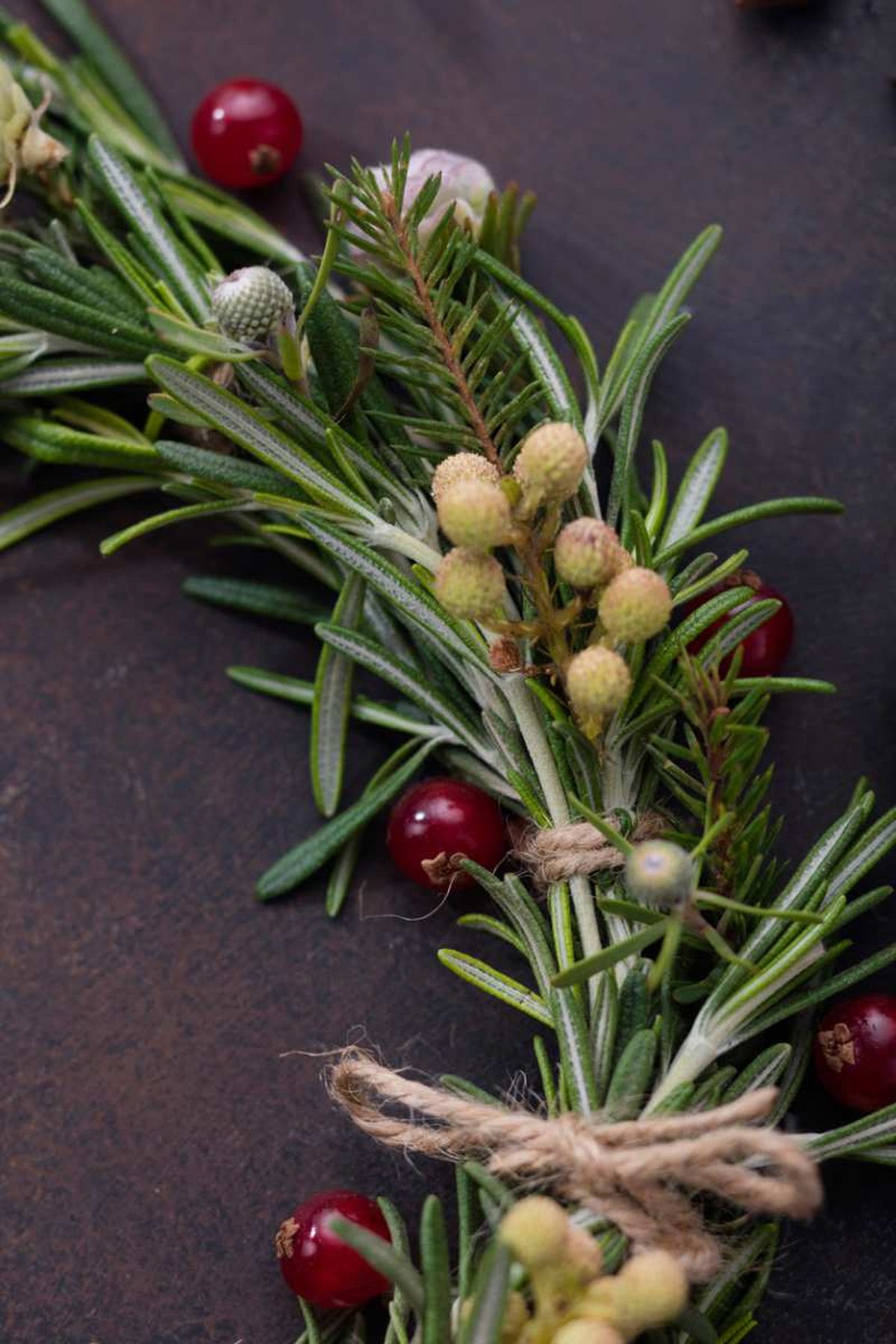 Añade más elementos decorativos