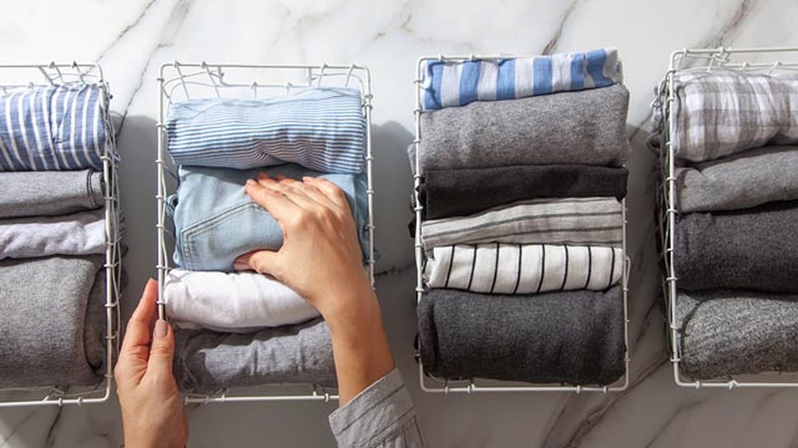 claves para tener un armario de revista doblar ropa en vertical