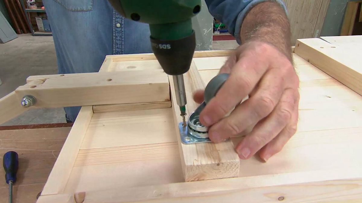 Como hacer un carro para guardar juguetes paso 10