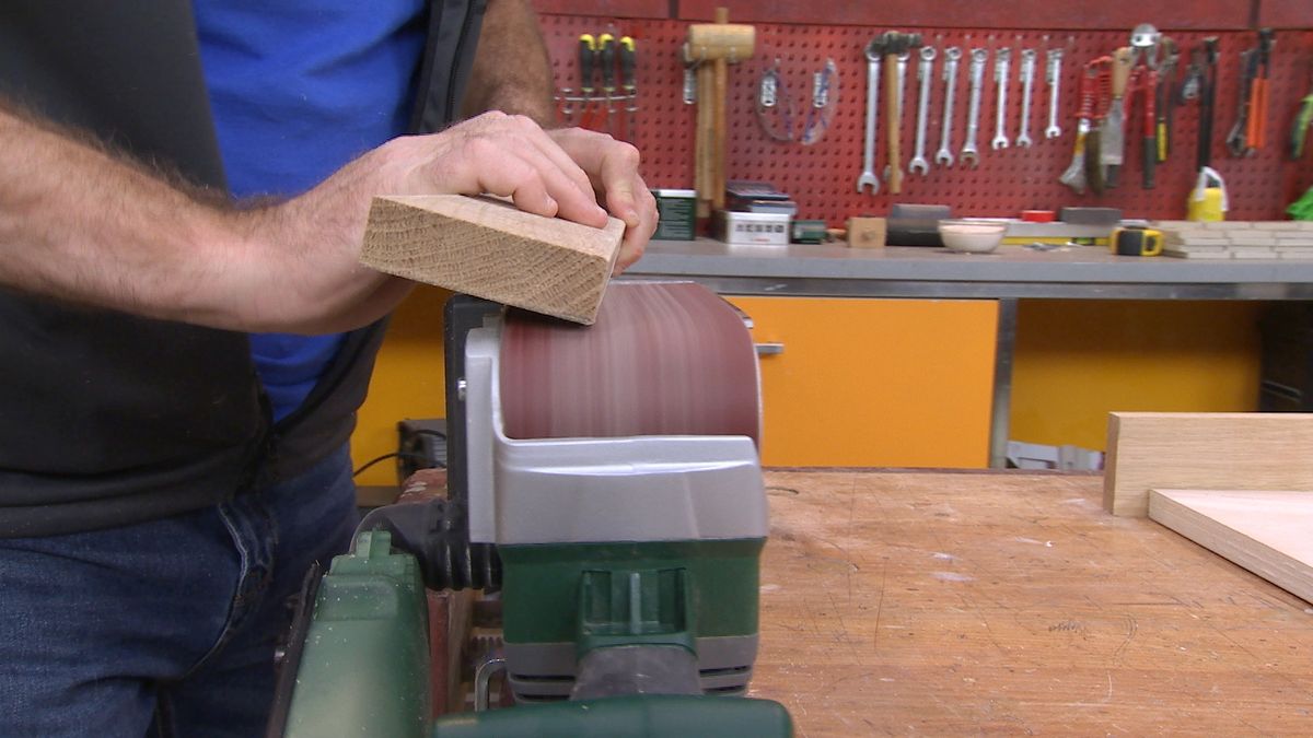 Mesa con revestimiento porcelánico paso 2