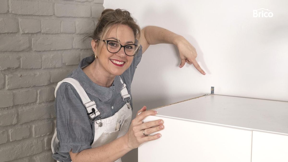 Un mueble anclado a la pared