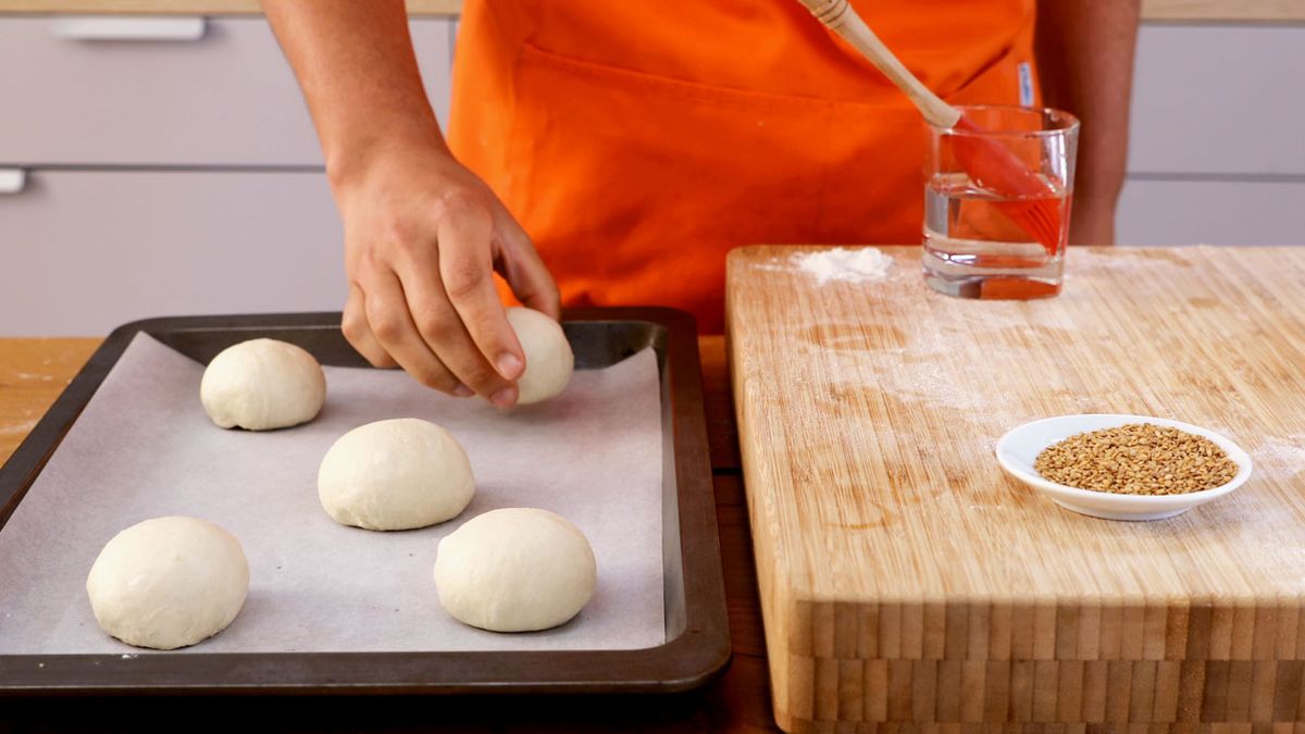 Receta de pan de hamburguesa casero  paso 4