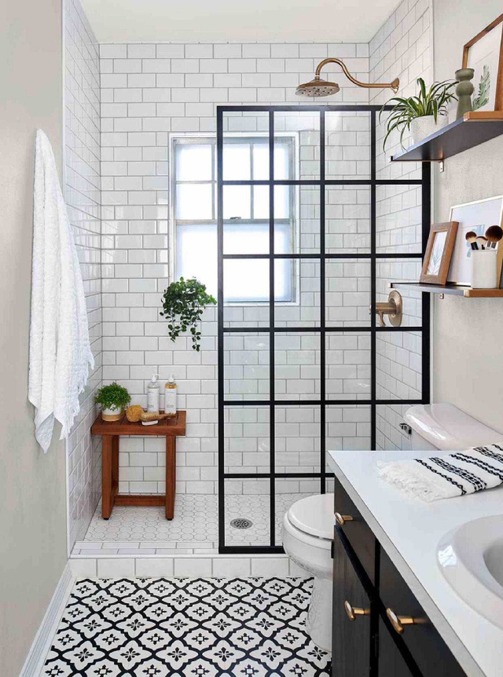 Baños pequeños con ducha las claves para decorarlos y aprovechar el espacio 9