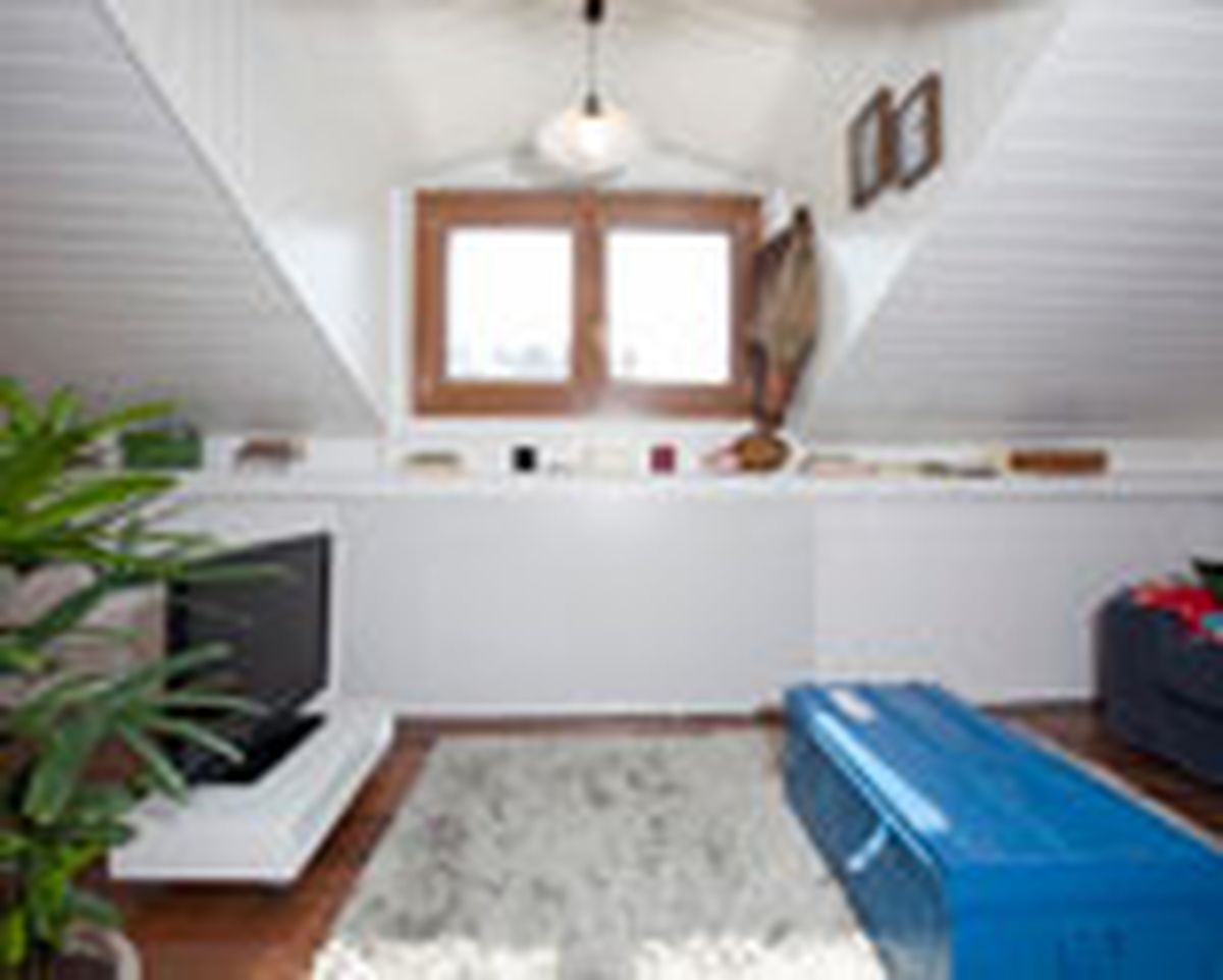 382 buhardilla funcional luminosa_p9