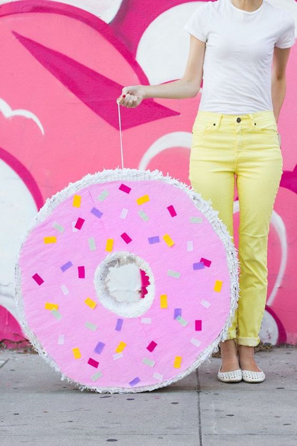 piñata donuts homer pinterest studio diy