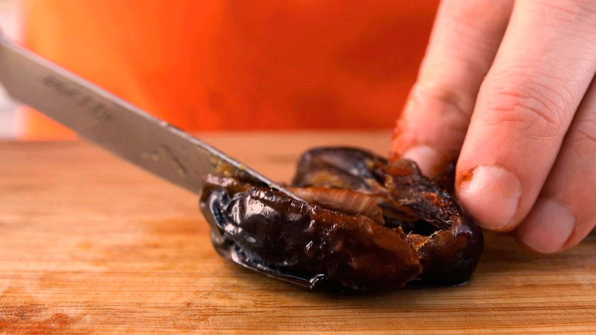 Receta de crema de cacao y avellanas sin azúcar  paso 1